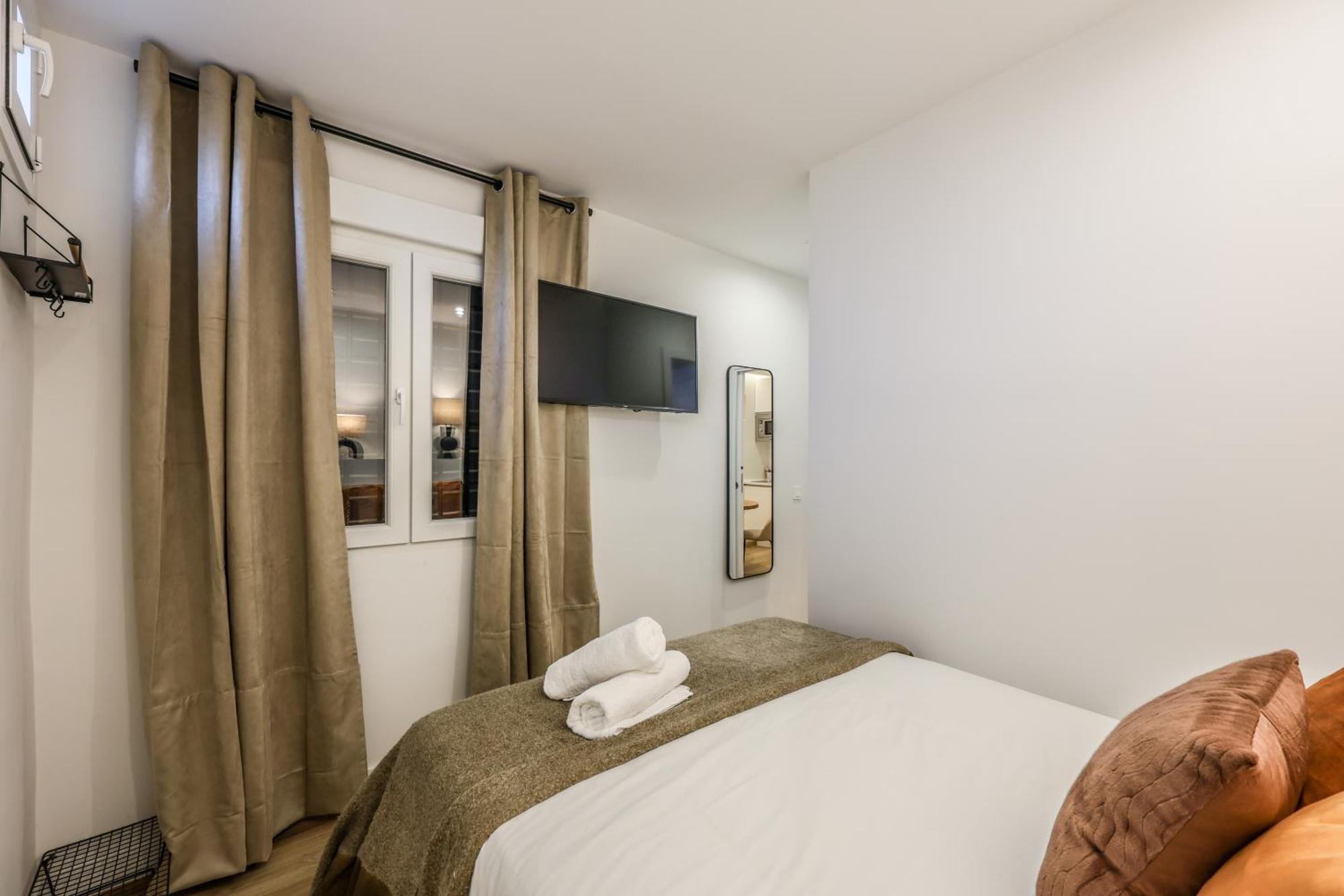 Apartamento Doble Centro マドリード エクステリア 写真